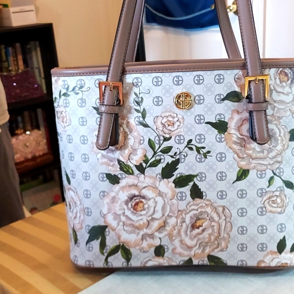 Giani Bernini tote